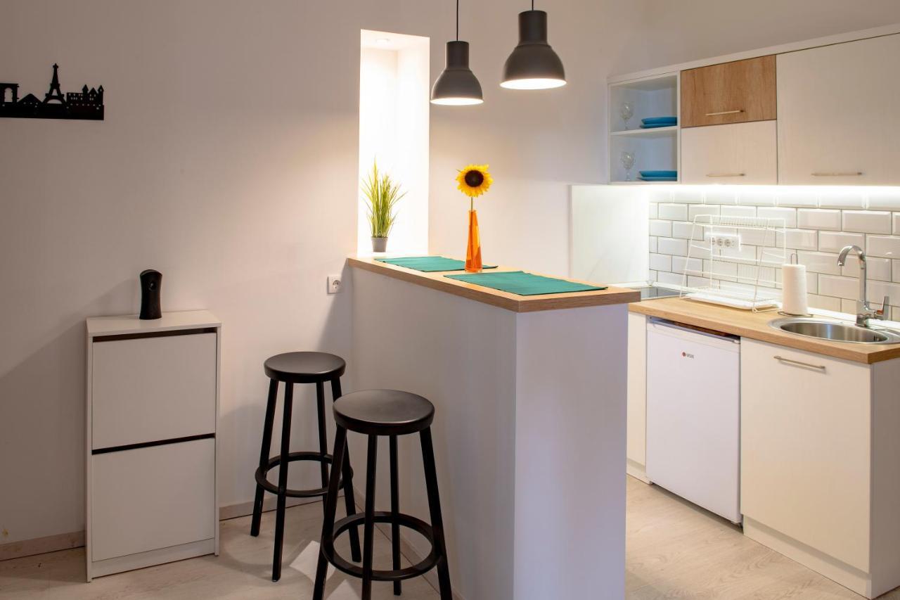 Rooster Apartments 贝尔格莱德 外观 照片